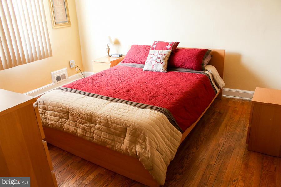 4003 Bareva Road Baltimore, MD 21215 - Photo 15 of 18 Bedroom (Master)