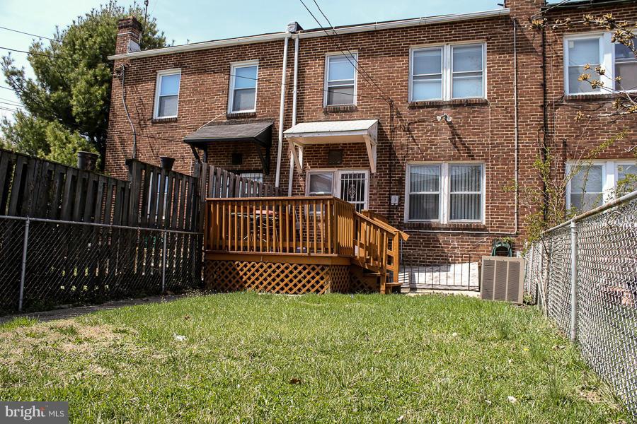 4003 Bareva Road Baltimore, MD 21215 - Photo 3 of 18 Exterior (Rear)