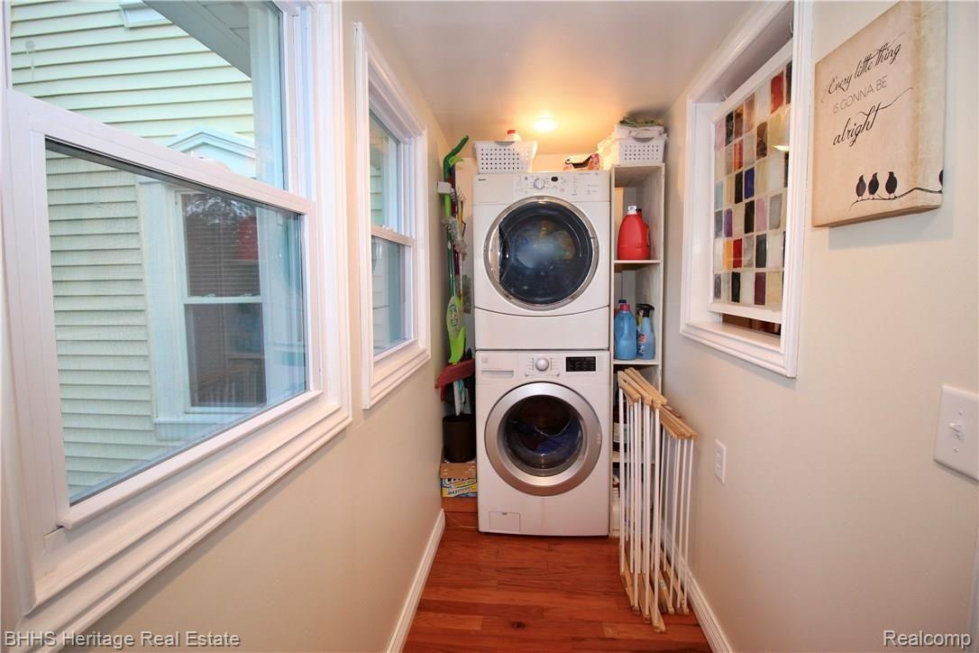 10975 West Allen Road Fowlerville, MI 48836 - Photo 8 of 31 Laundry Room