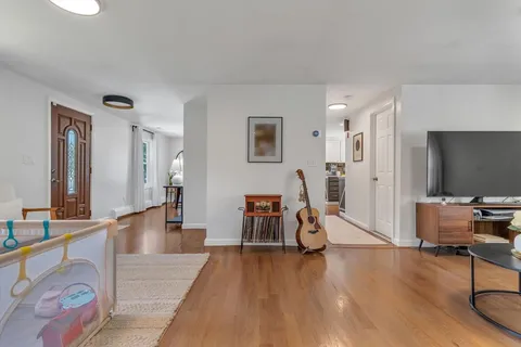 $499,000 | 232 West Street, Attleboro, MA 02703