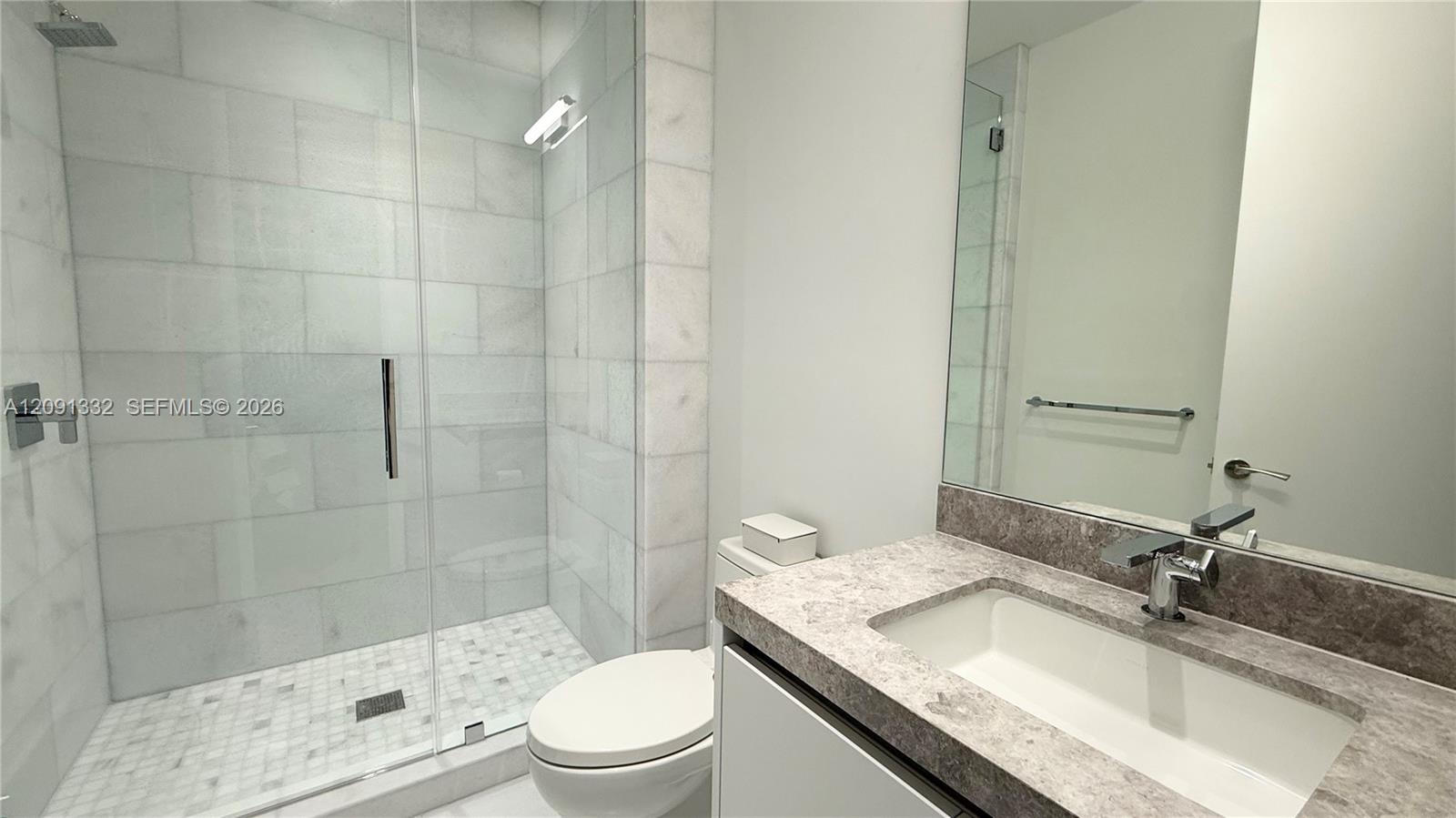 175 Southeast 25th Road, Unit 3302 Miami, FL 33129 - Photo 24 of 83 Gallery Image 24