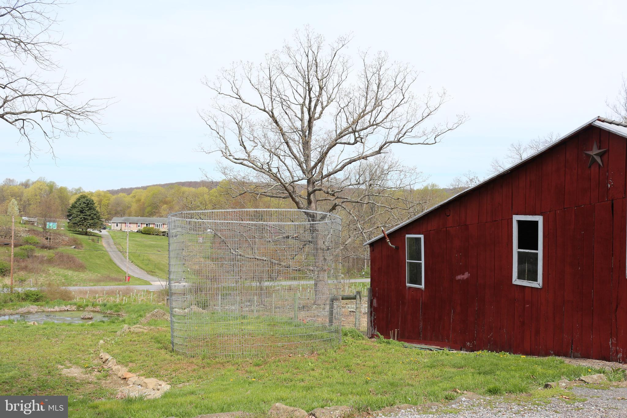 12435 Pleasant Valley Road Smithsburg, MD 21783 - Photo 15 of 78