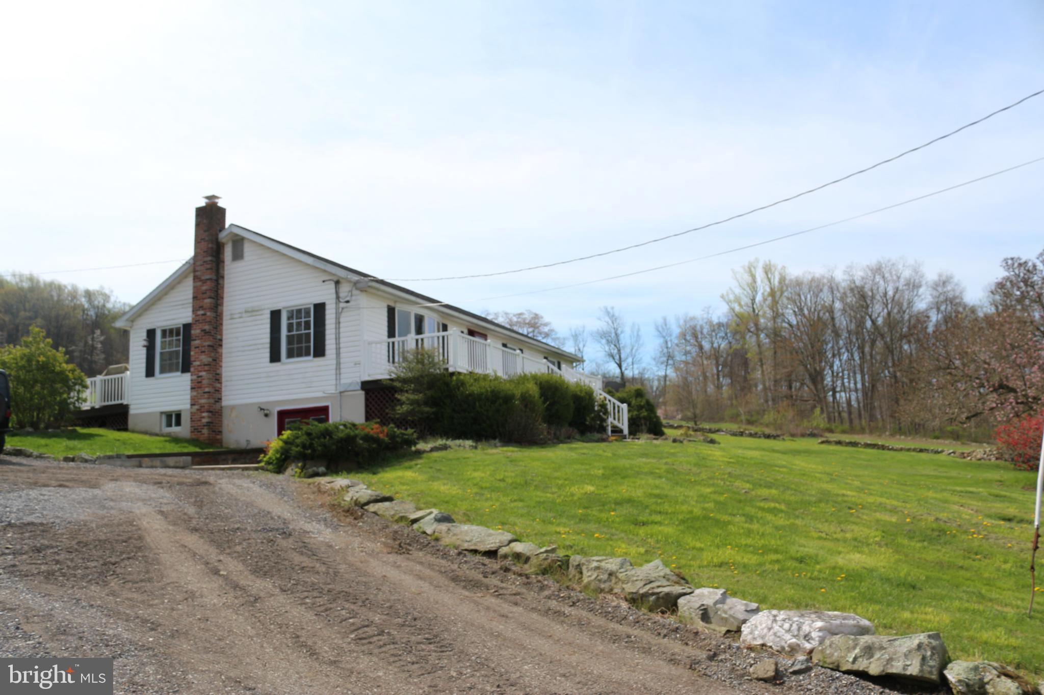 12435 Pleasant Valley Road Smithsburg, MD 21783 - Photo 3 of 78