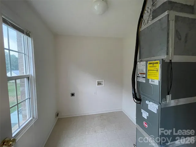 a view of walk in closet