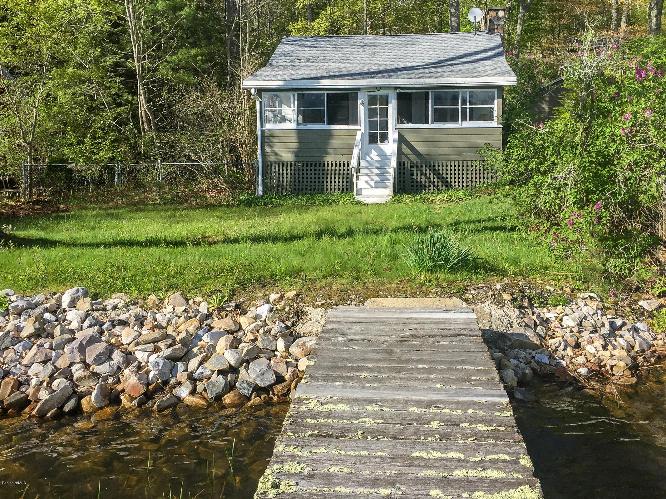 Private dock