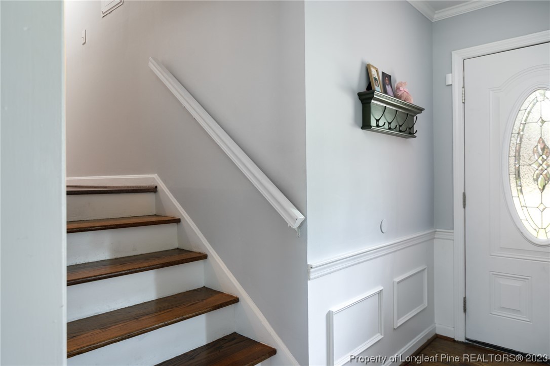 2620 Huntington Road Fayetteville, NC 28303 - Photo 9 of 23 a view of entryway