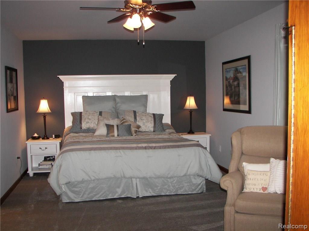 5638 Crooked Lake Road Howell, MI 48843 - Photo 14 of 28 100_6216.JPG