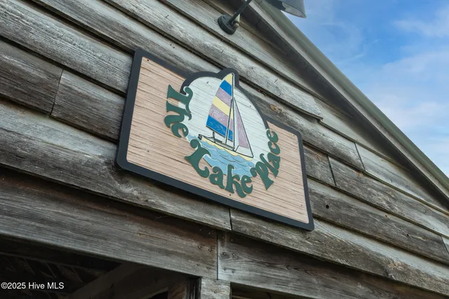 $187,000 | 310 Lake Place, Unit 310, Elizabethtown, NC 28337