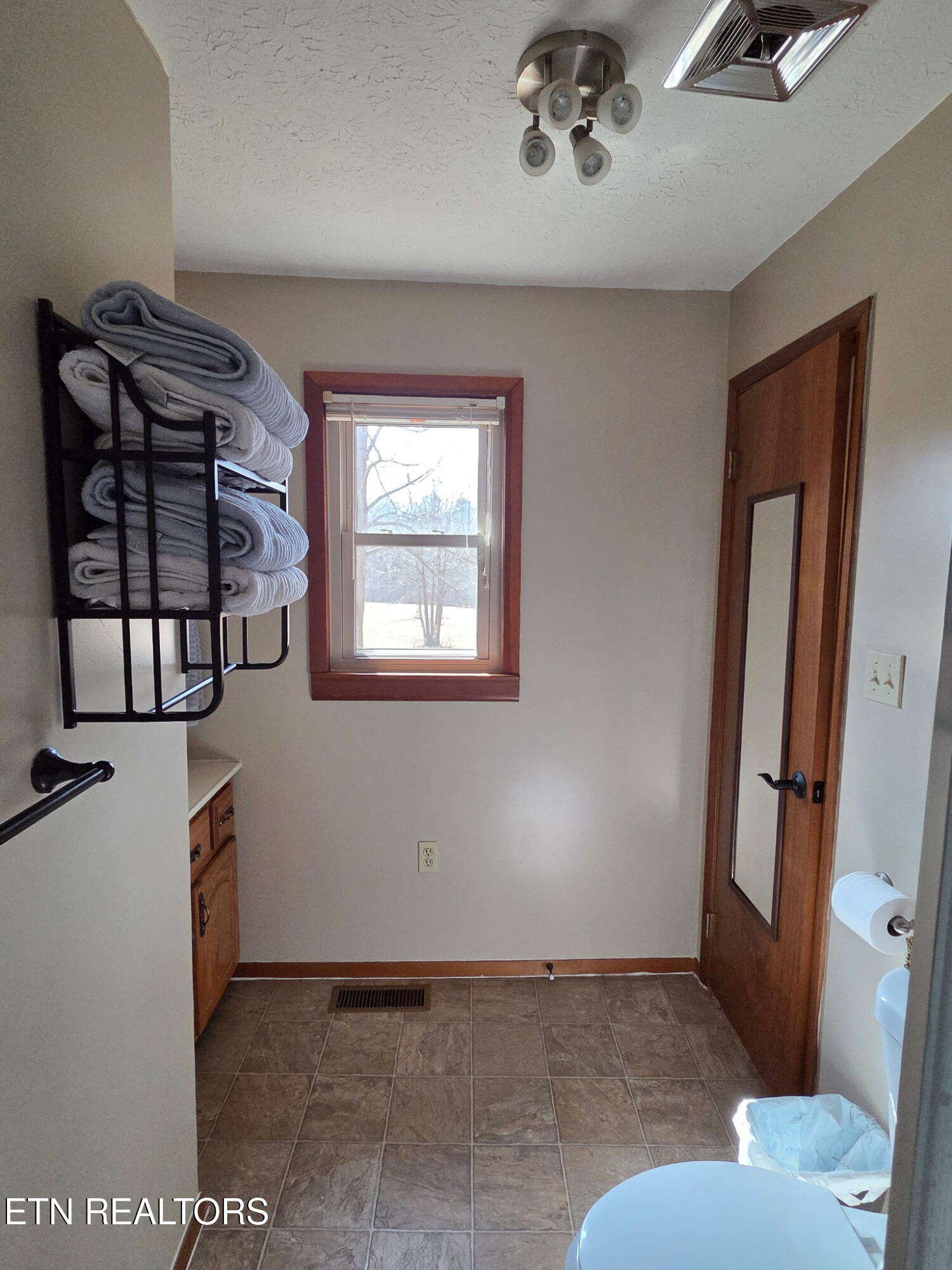 911 Big Ridge Road Oneida, TN 37841 - Photo 24 of 42 IMG_20260224_142656