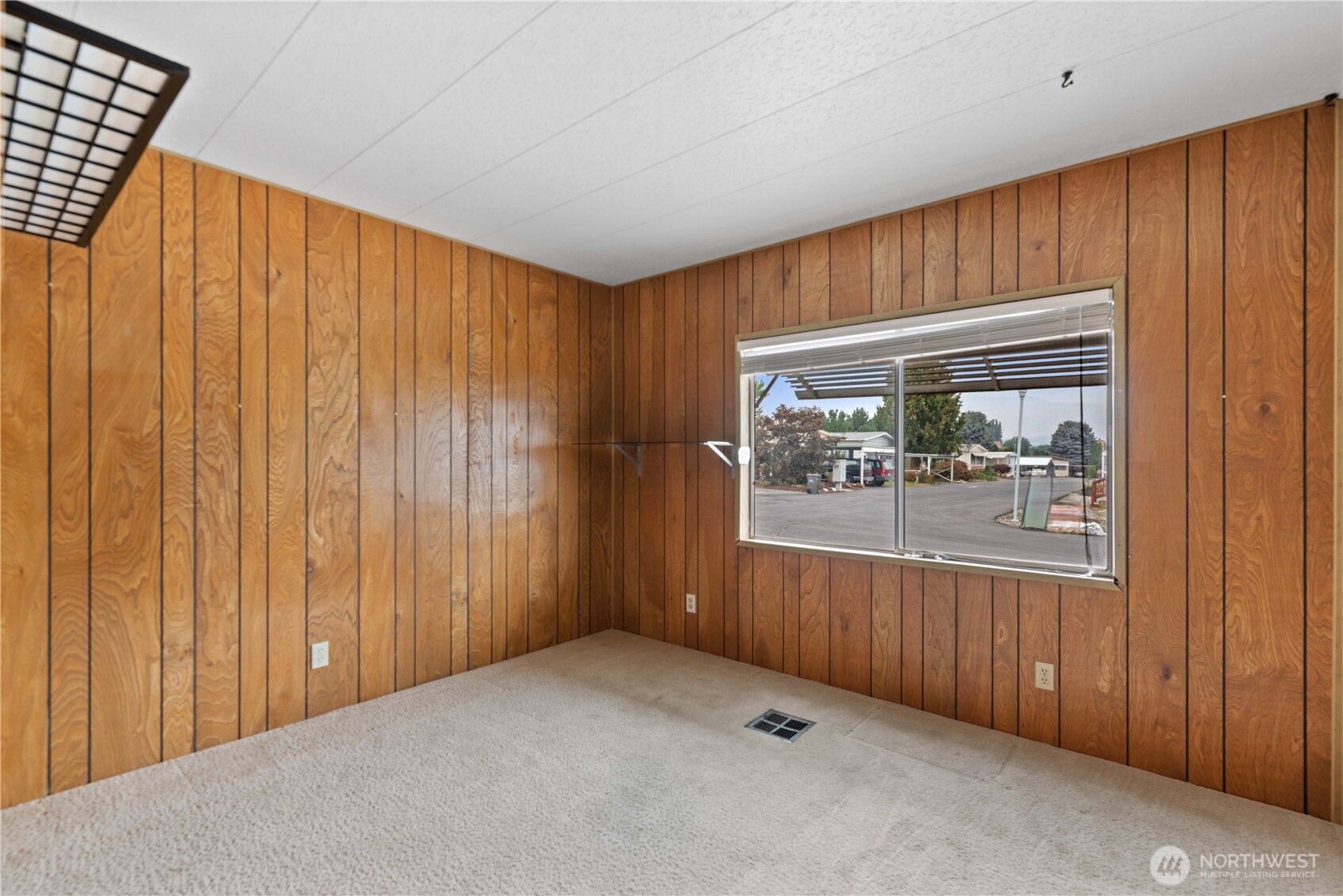 1311 Maple Street, Unit 18 Wenatchee, WA 98801 - Photo 21 of 28