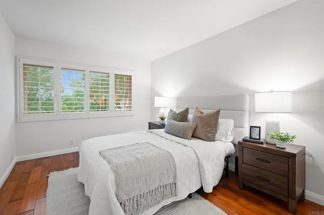 $1,117,000 | 8037 Caminito Mallorca, La Jolla, CA 92037