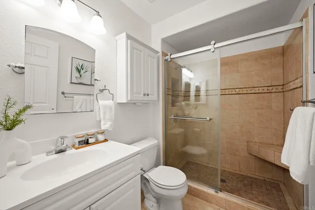 $1,117,000 | 8037 Caminito Mallorca, La Jolla, CA 92037