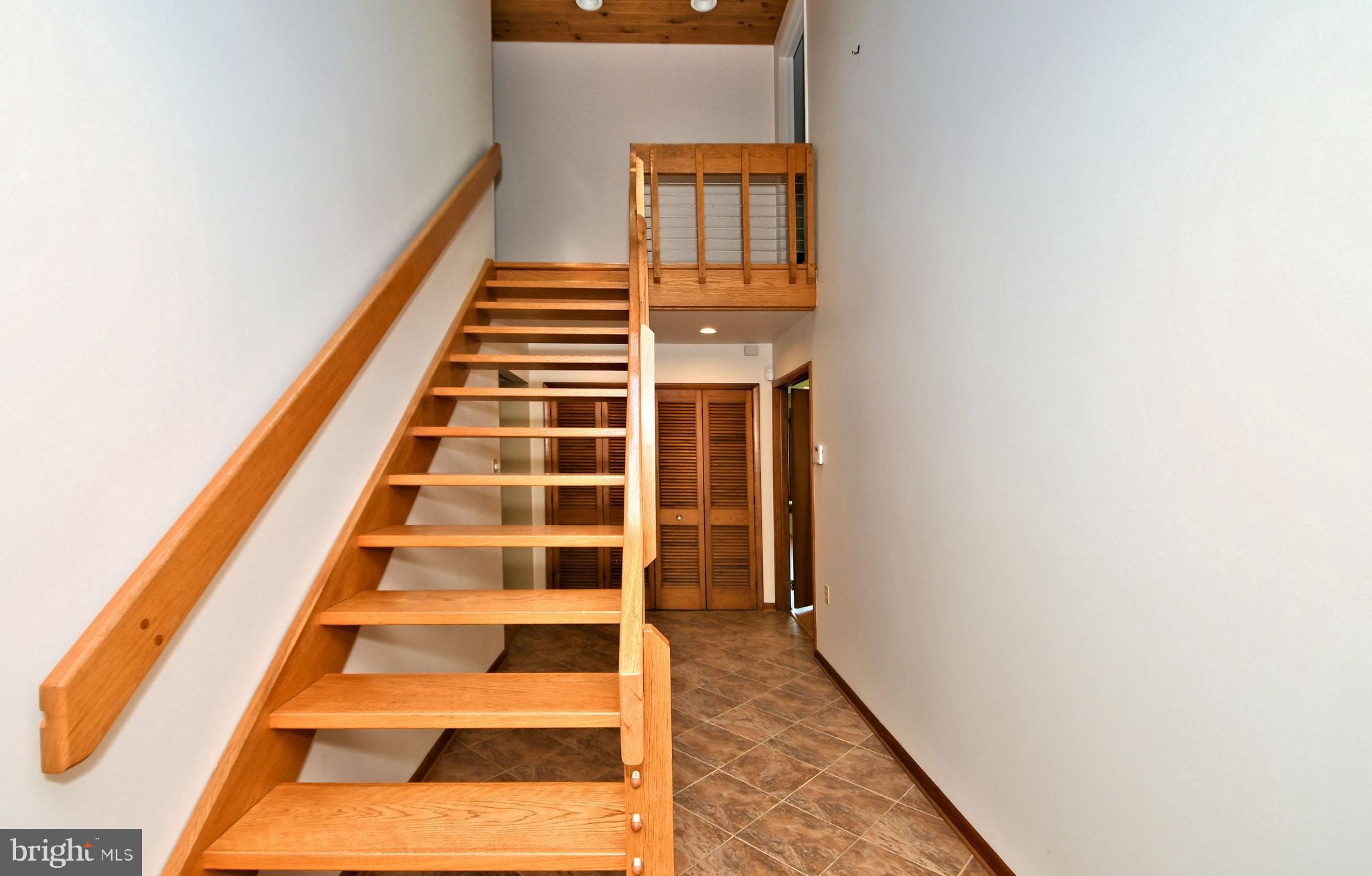 1027 Gypsy Hill Road Ambler, PA 19002 - Photo 4 of 68