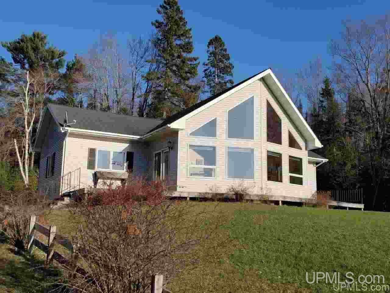 16645 Bayshore Road Lanse, MI 49946 - Photo 41 of 43 Gallery Image 41