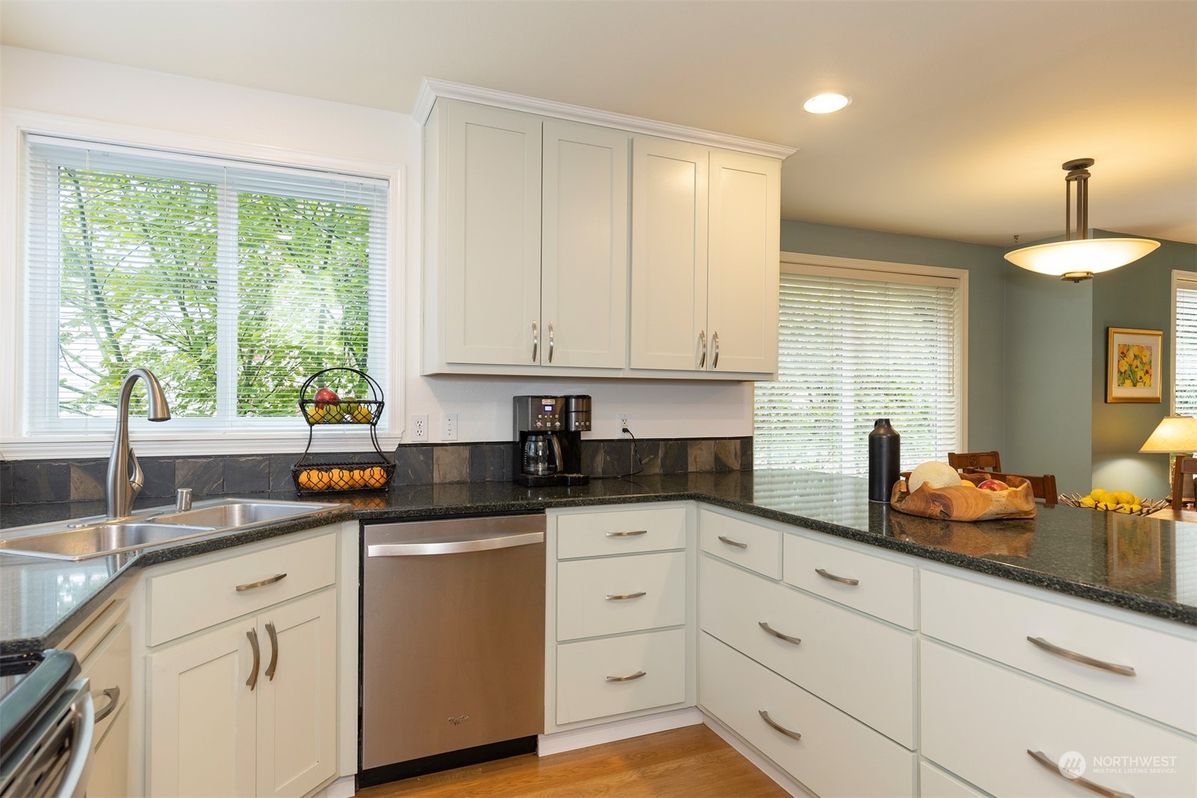 21318 Damson Road Bothell, WA 98021 - Photo 14 of 30 Gallery Image 14