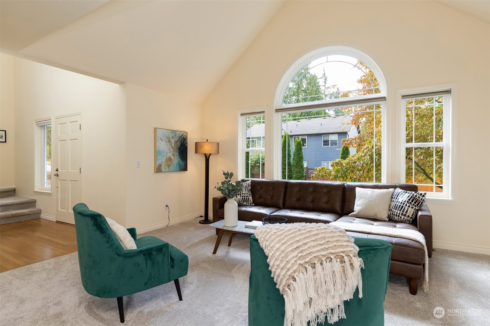 21318 Damson Road Bothell, WA 98021 - Photo 4 of 30 Gallery Image 4