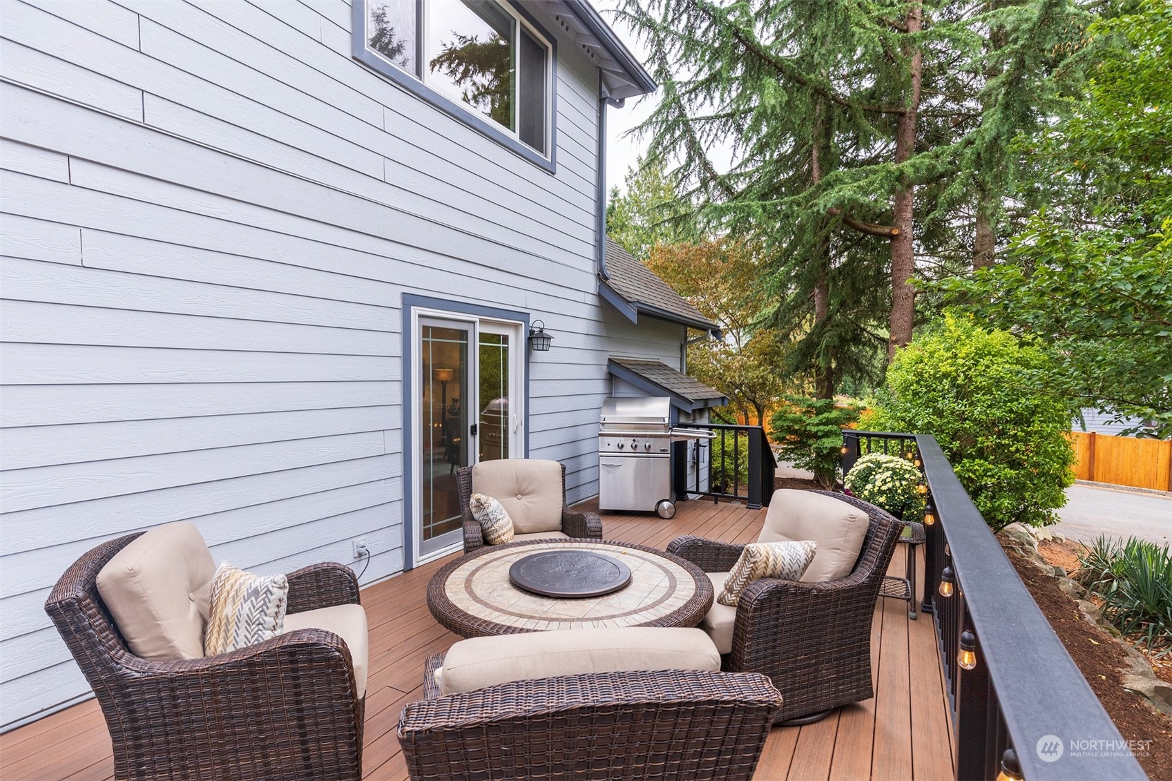 21318 Damson Road Bothell, WA 98021 - Photo 8 of 30 Gallery Image 8
