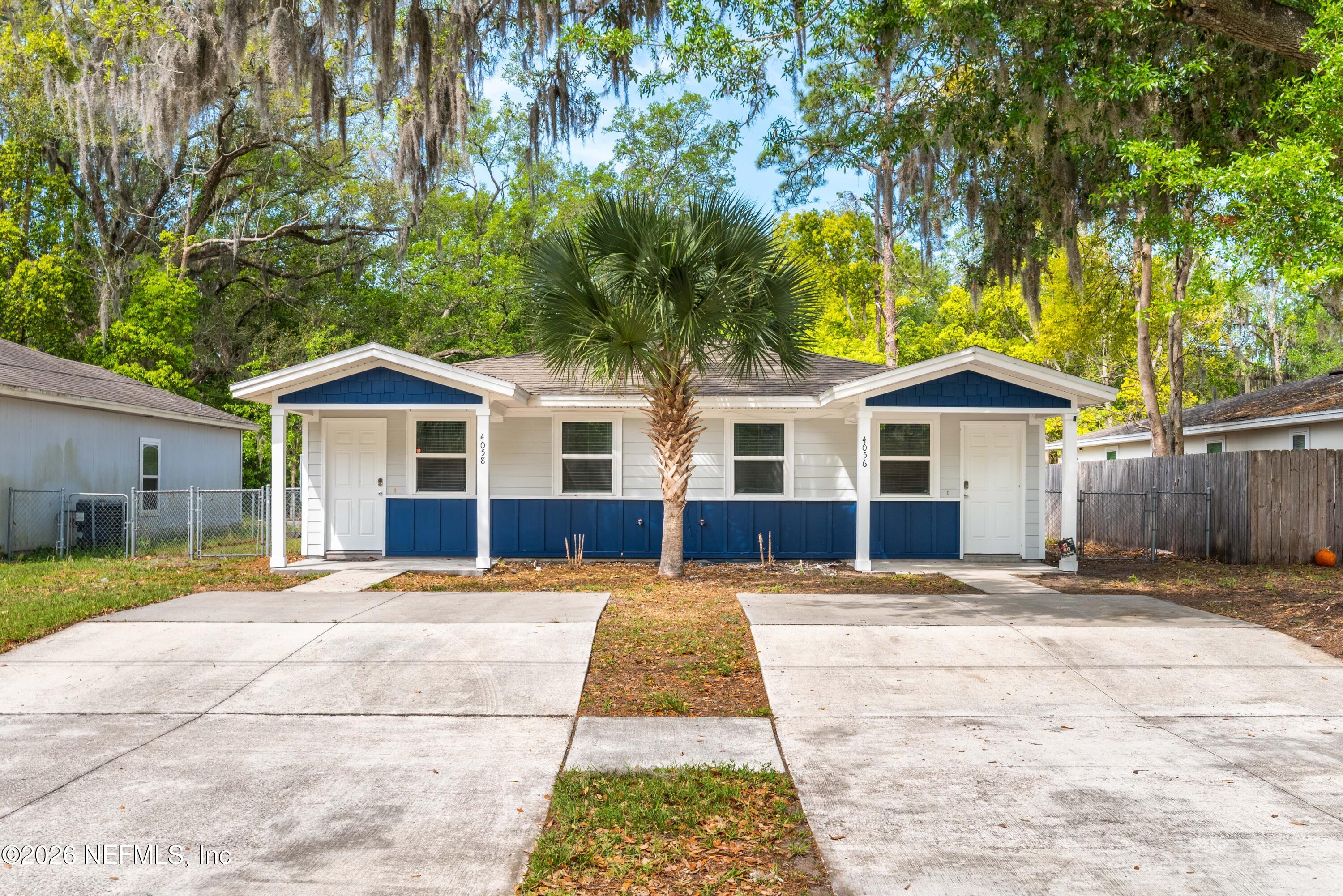 4056 Grant Rd-1