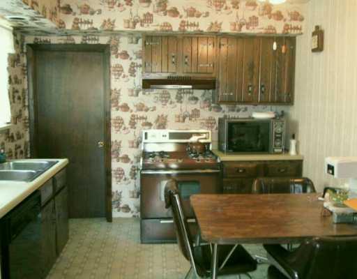 324 Meridian Butler, PA 16001 - Photo 2 of 8