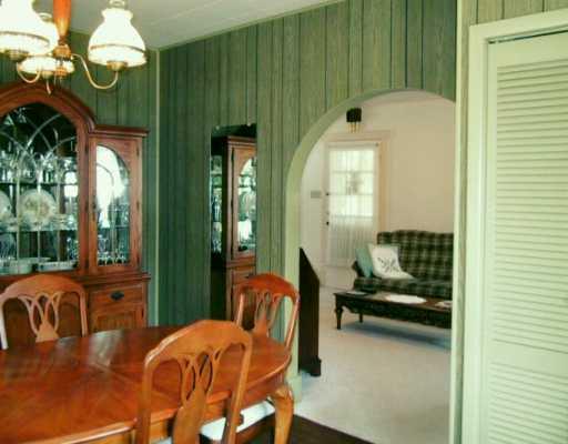 324 Meridian Butler, PA 16001 - Photo 4 of 8