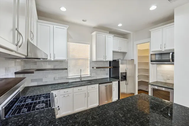 $490,000 | 1819 Dart Street, Houston, TX 77007