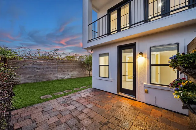 $490,000 | 1819 Dart Street, Houston, TX 77007