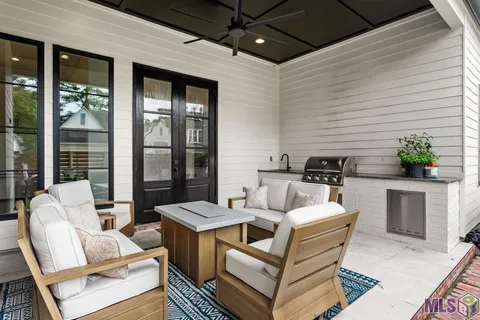 $875,000 | 5143 McInnis Drive, Baton Rouge, LA 70809