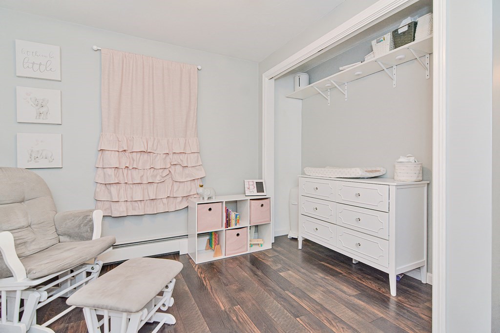 20 Prouty Lane Rutland, MA 01543 - Photo 30 of 40 a room with a furniture and a dresser