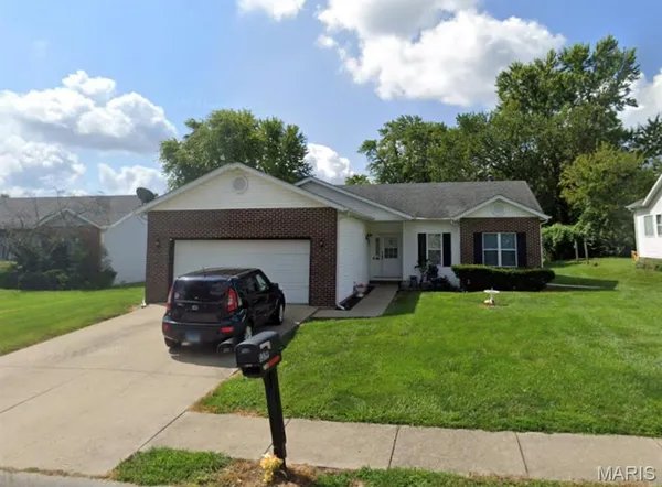$2,600 | 1319 Terrace Green Lane, O'Fallon, IL 62269