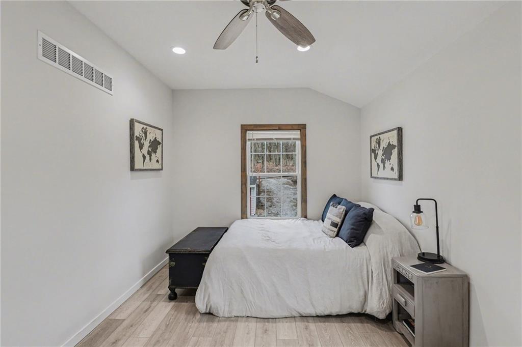 77 R Street Lee's Summit, MO 64086 - Photo 12 of 25