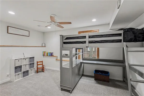 $550,000 | 77 R Street, Lee's Summit, MO 64086