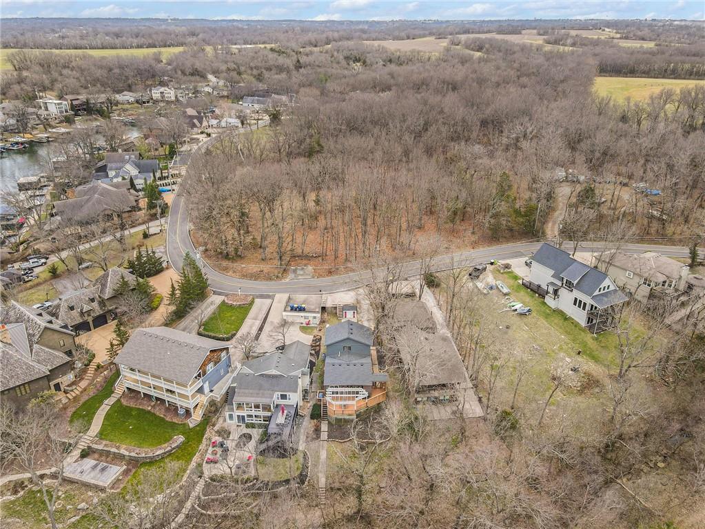 77 R Street Lee's Summit, MO 64086 - Photo 22 of 25