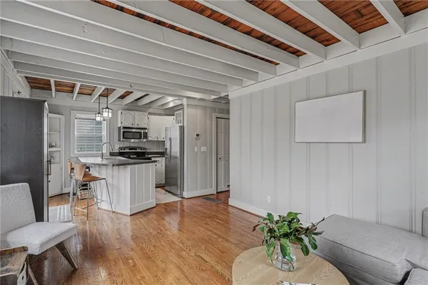 $550,000 | 77 R Street, Lee's Summit, MO 64086