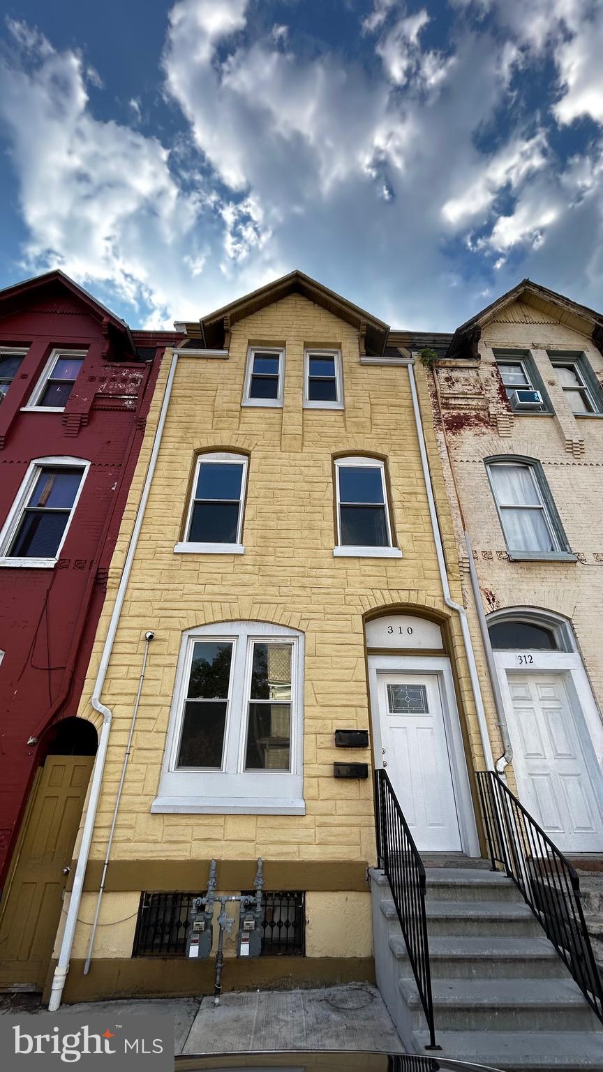 310 North 4th Street Reading, PA 19601 - Photo 1 of 39
