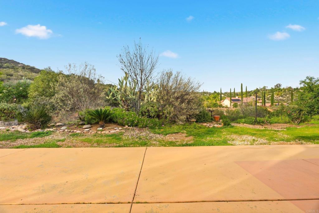 23322 Nuevo Mundo Road Ramona, CA 92065 - Photo 37 of 40