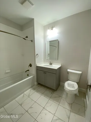 $2,314 | 130 Excelsior Avenue, Unit 410, Saratoga Springs, NY 12866