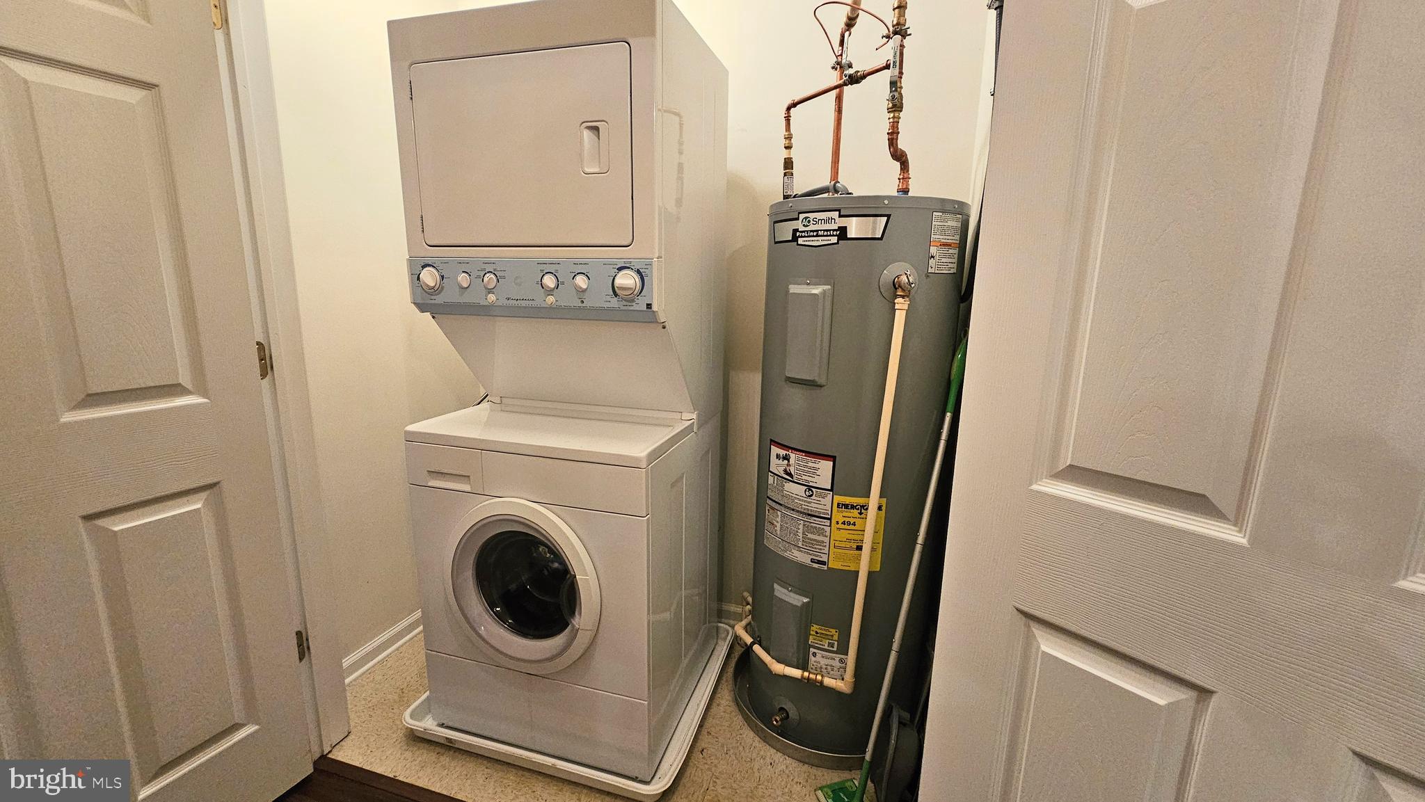 1309 Colts, Unit D Lawrence Township, NJ 08648 - Photo 20 of 33 Laundry