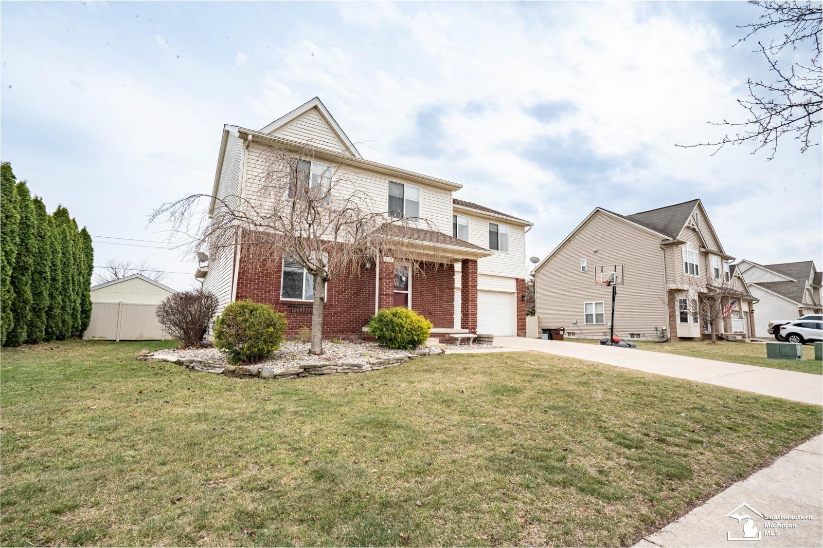 835 Golf Ridge Circle Dundee, MI 48131 - Photo 3 of 48
