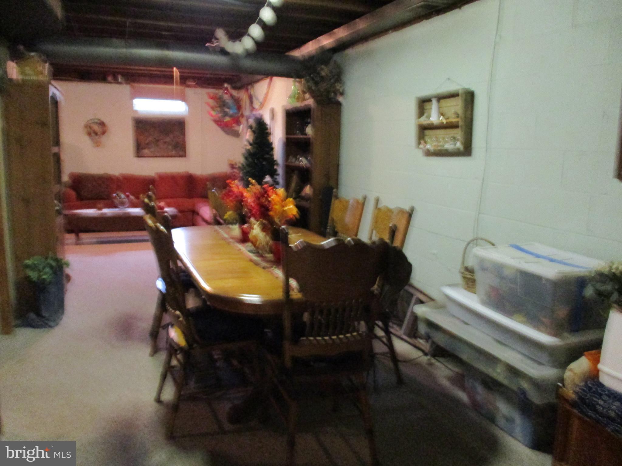 21 Locust Street Spring Grove, PA 17362 - Photo 48 of 58 dining area