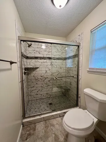 $1,900 | 5648 Tucker Road, Ooltewah, TN 37363