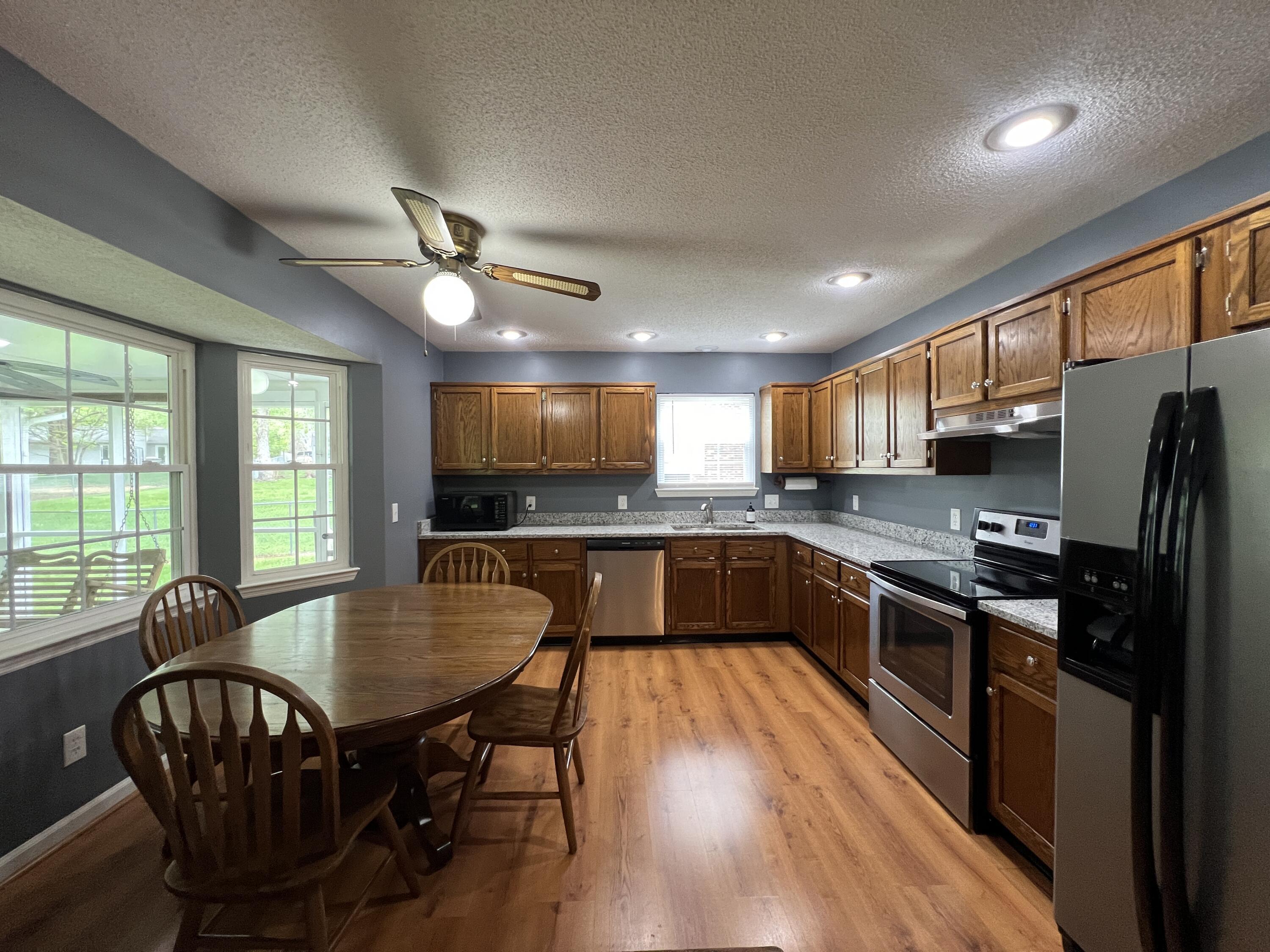 5648 Tucker Road Ooltewah, TN 37363 - Photo 7 of 27 Kitchen