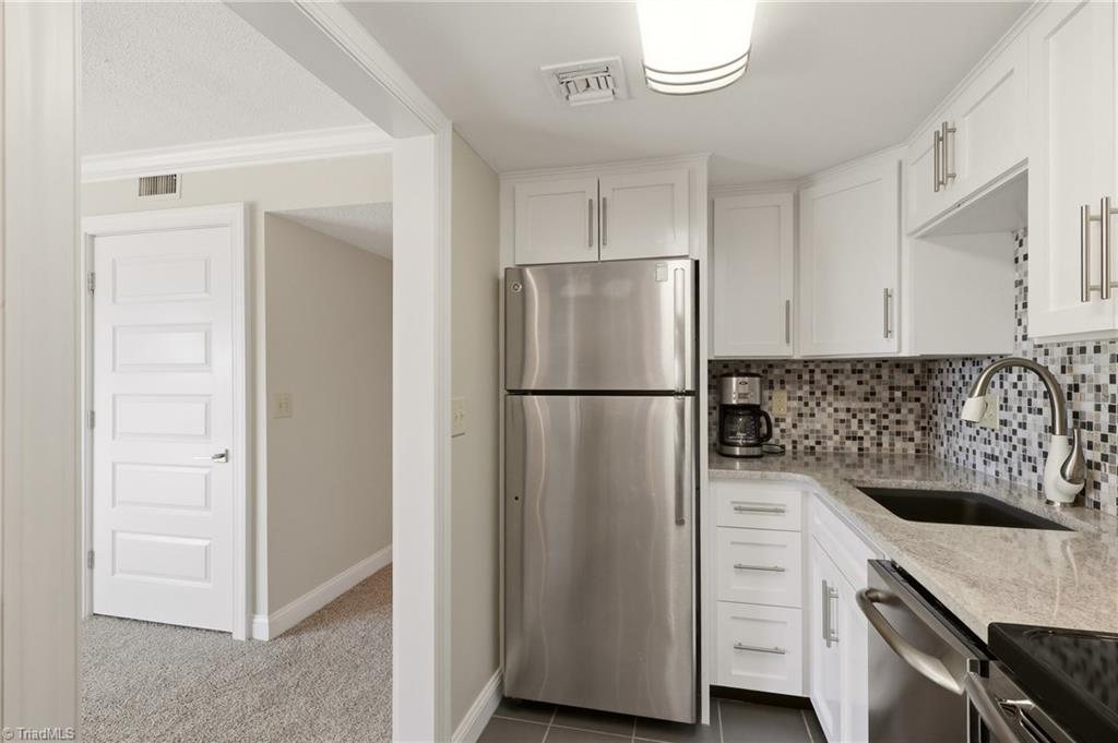531 North Hamilton Street, Unit L High Point, NC 27262 - Photo 8 of 30