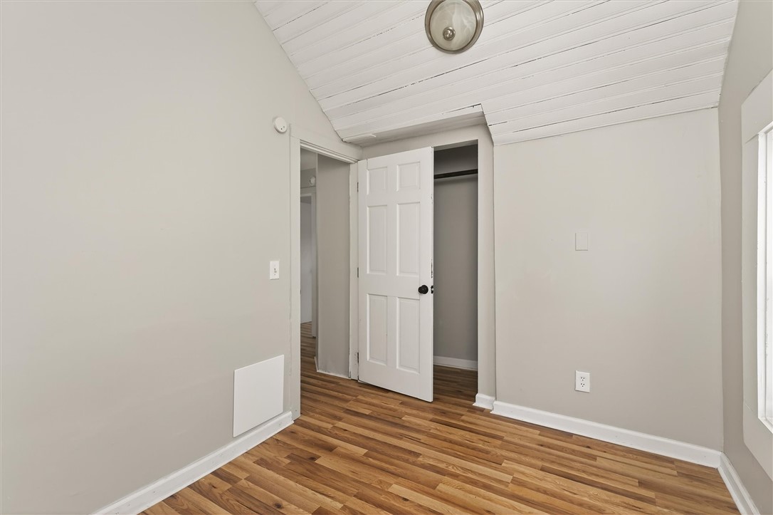 127 Conkey Avenue Rochester, NY 14621 - Photo 28 of 31