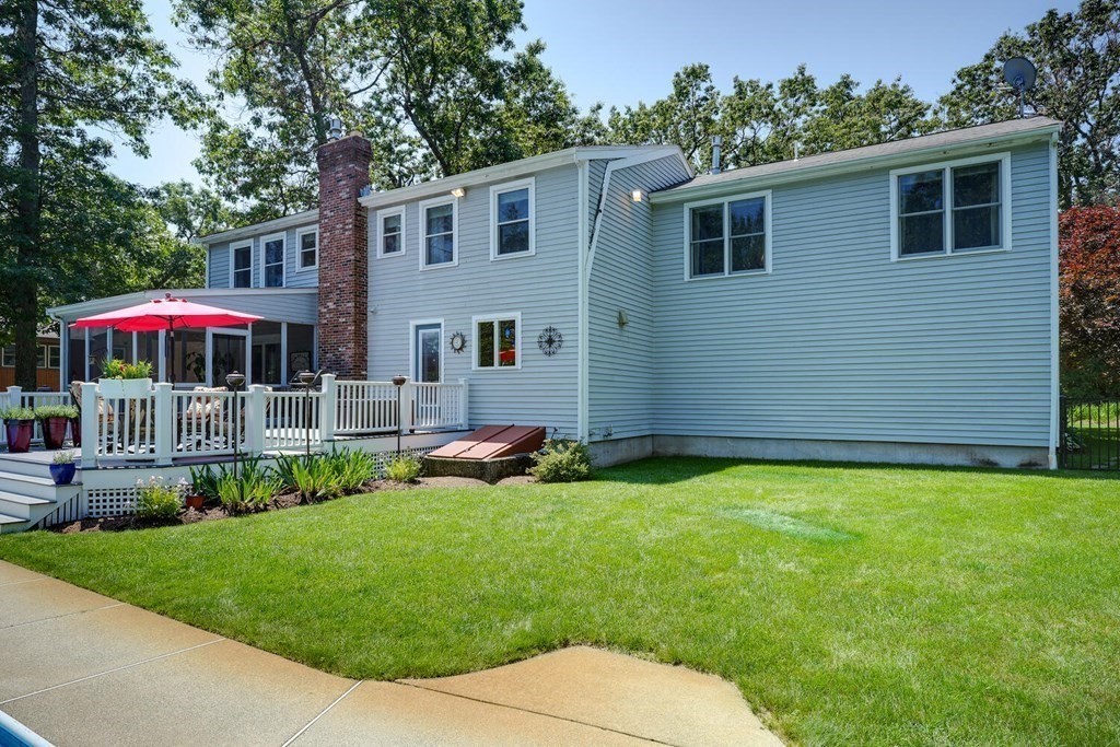 3 Lyman Avenue Hudson, MA 01749 - Photo 37 of 42