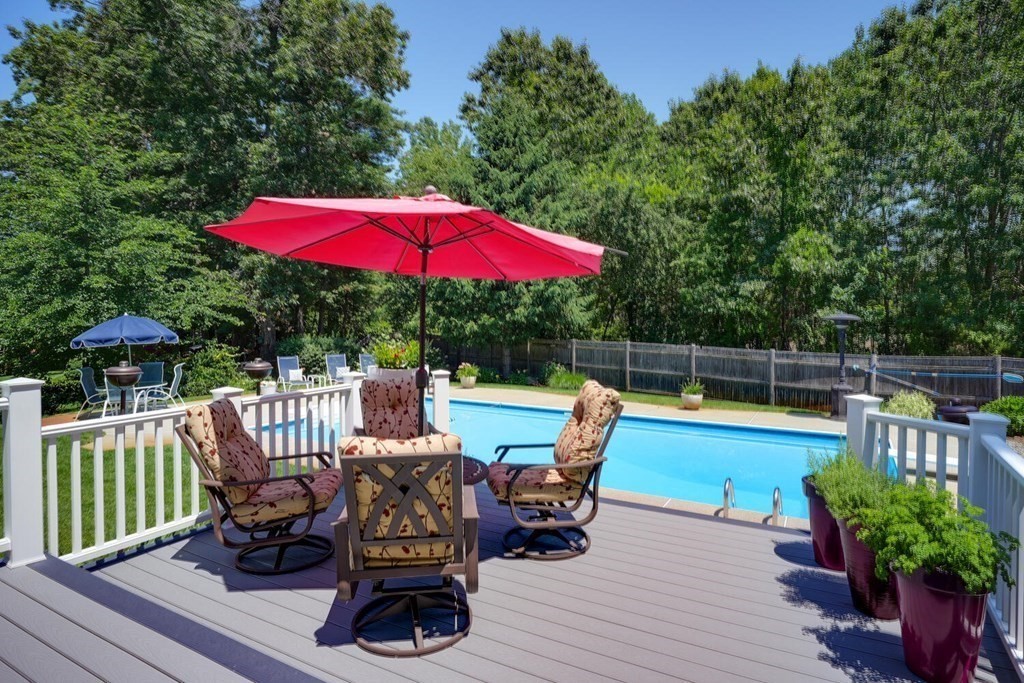 3 Lyman Avenue Hudson, MA 01749 - Photo 4 of 42