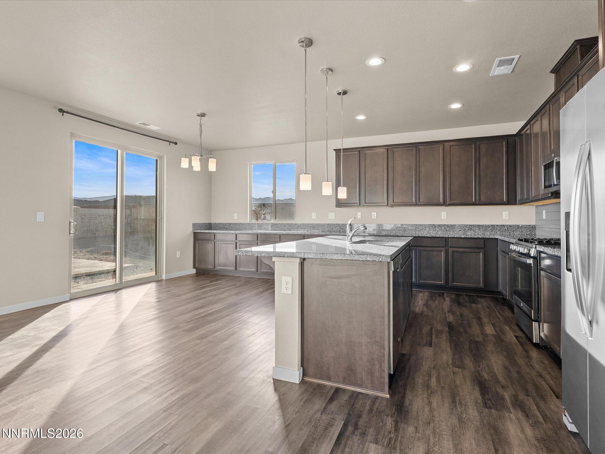 169 Pelican Way Fernley, NV 89408 - Photo 13 of 49 13-169 Pelican Way-112