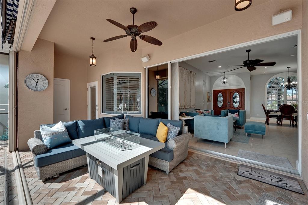 2436 Deborah Drive Punta Gorda, FL 33950 - Photo 33 of 66 a living room with furniture and a large window