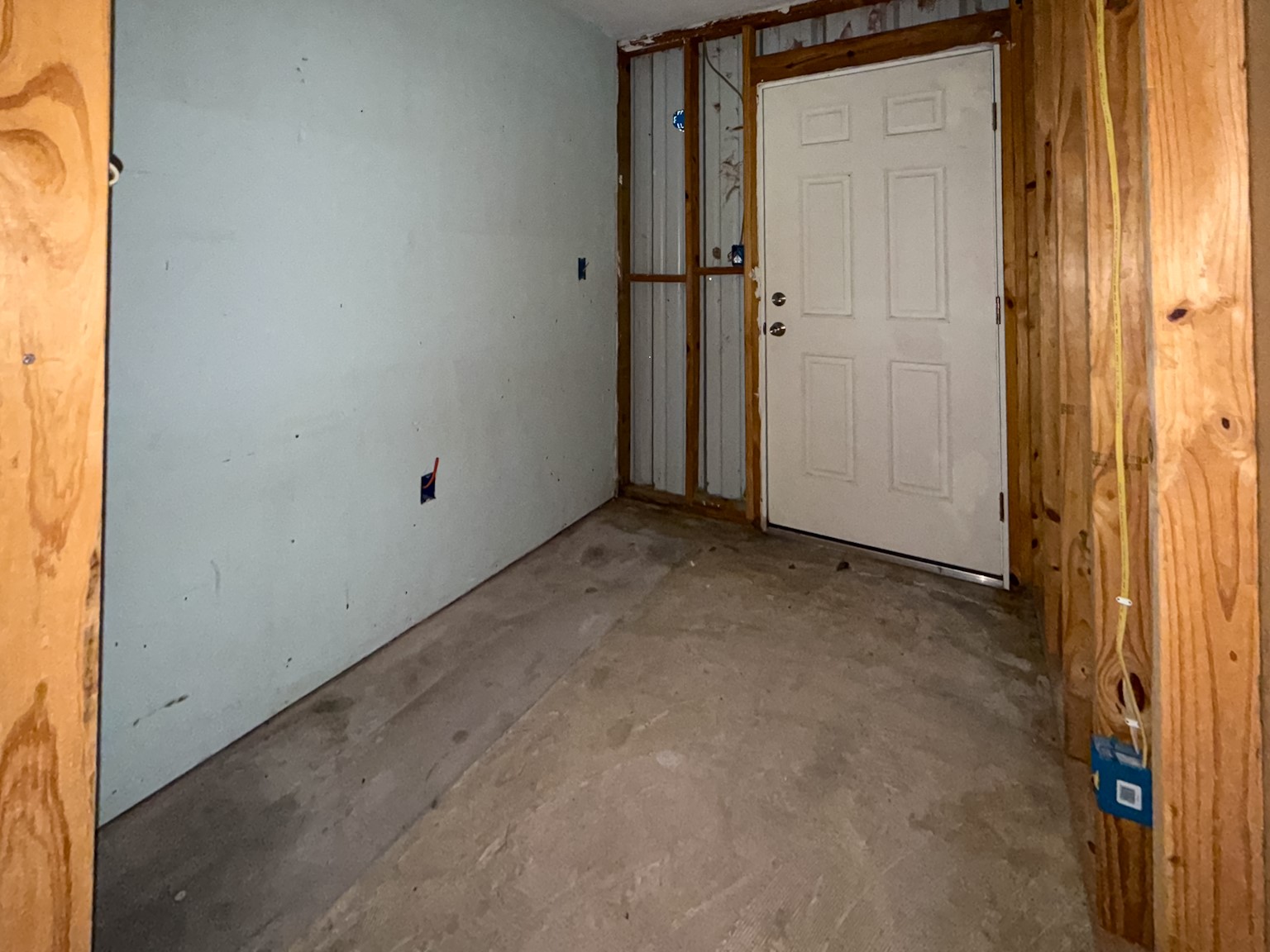 142 West Hickory Cove Onalaska, TX 77360 - Photo 11 of 32