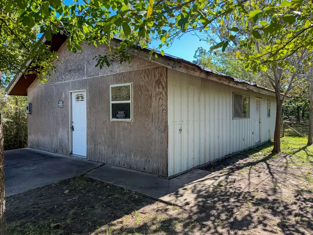 $63,000 | 142 West Hickory Cove, Onalaska, TX 77360