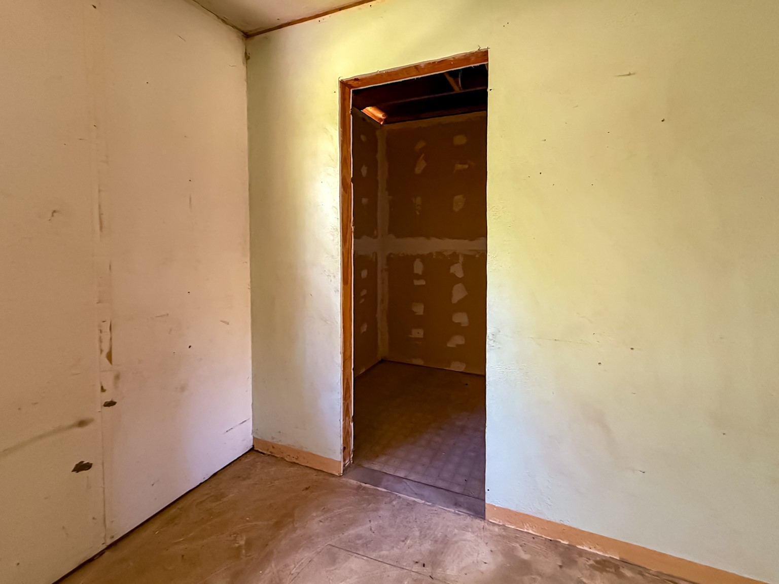 142 West Hickory Cove Onalaska, TX 77360 - Photo 9 of 32